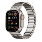 Premium Apple Watch Stainless Steel Band – Elegant Magnetic Closure